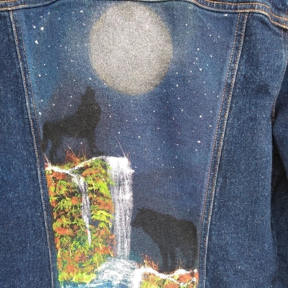 Hand painted denim jacket - Picture 3 of 7
